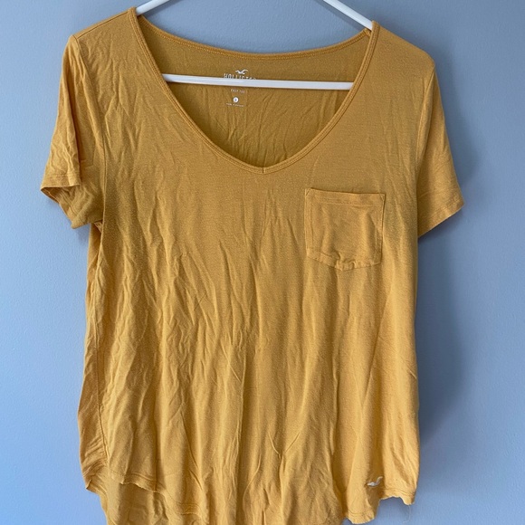 Hollister Mustard Yellow Short Sleeve Tee - Picture 1 of 4